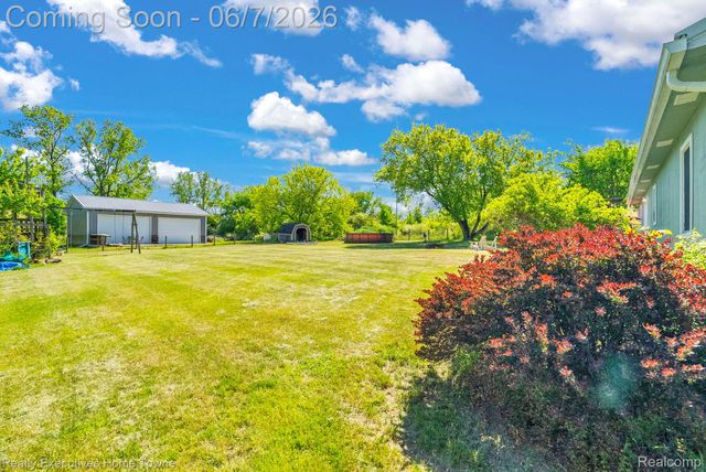 6560 Roach Rd Road, Lexington Village, MI 48450