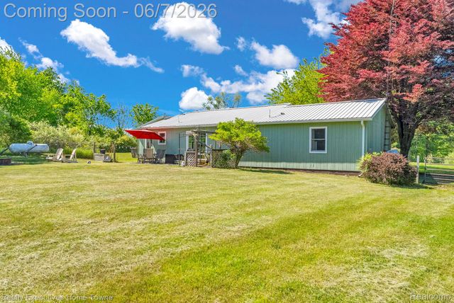 6560 Roach Rd Road, Lexington Village, MI 48450