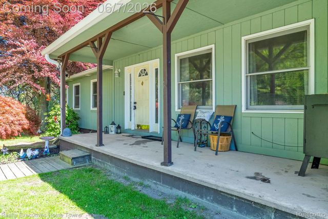 6560 Roach Rd Road, Lexington Village, MI 48450