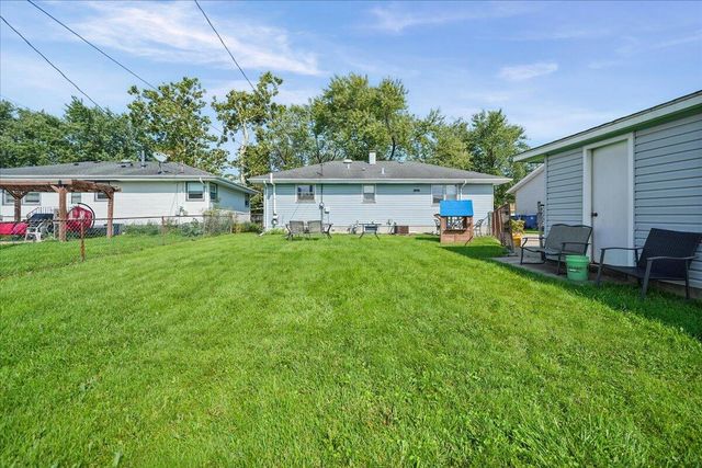 8030 North Drive, Highland, IN 46322