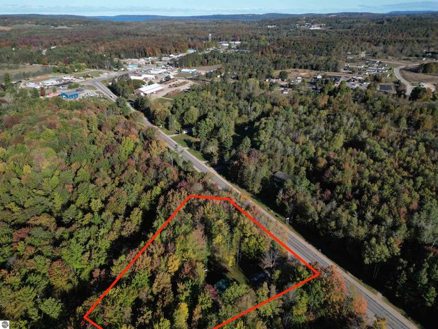 7273 Cadillac Highway, Benzonia, MI 49616