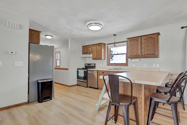 908 Apple Lane, Lake City, MN 55041