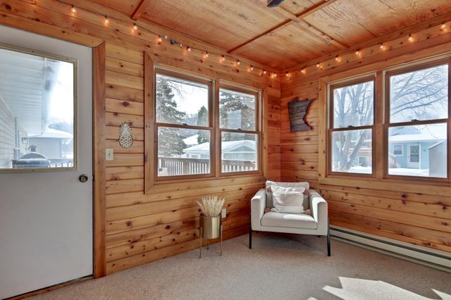 908 Apple Lane, Lake City, MN 55041