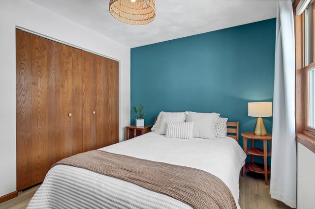 908 Apple Lane, Lake City, MN 55041