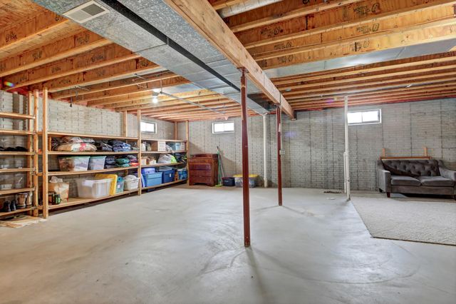 908 Apple Lane, Lake City, MN 55041