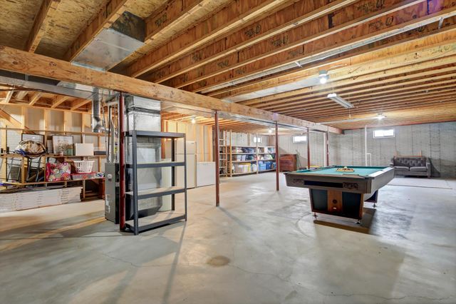 908 Apple Lane, Lake City, MN 55041