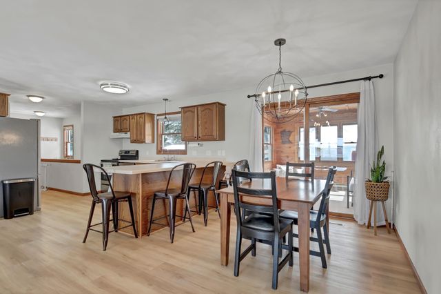 908 Apple Lane, Lake City, MN 55041