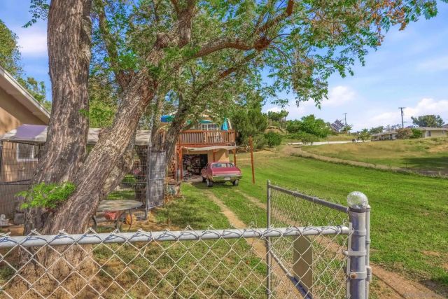 1378 Ramona St, Ramona, CA 92065