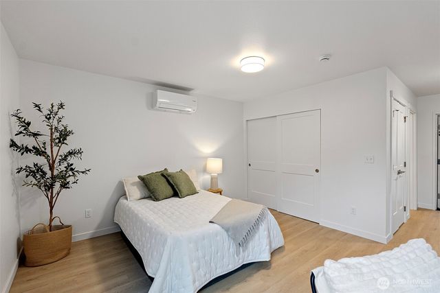 1925 5th Street, Bremerton, WA 98337