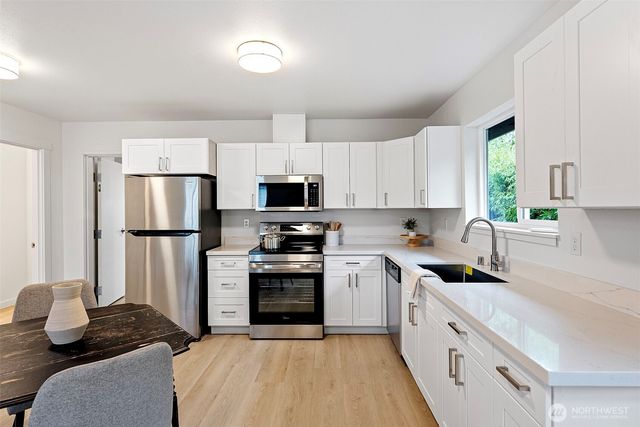 1925 5th Street, Bremerton, WA 98337