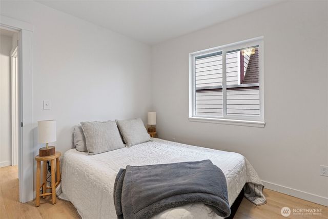 1925 5th Street, Bremerton, WA 98337