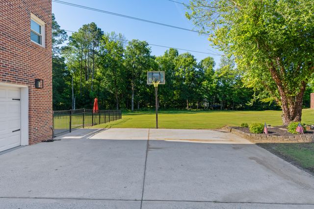 8212 Carriage Crossing, Chattanooga, TN 37421