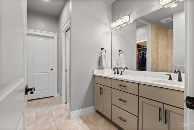 3091 Moonrise Rd, Twin Falls, ID 83301