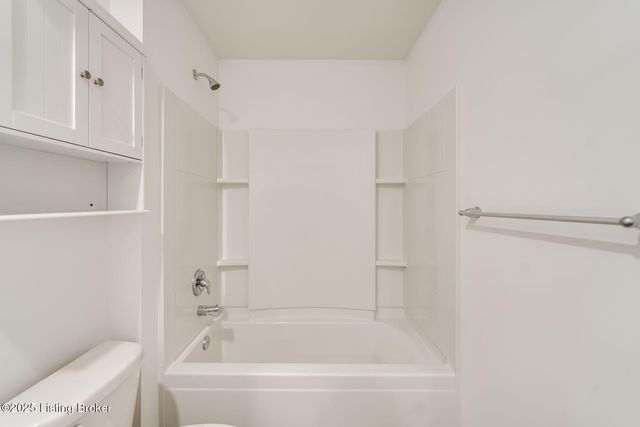 1516 Robin Rd, Shelbyville, KY 40065