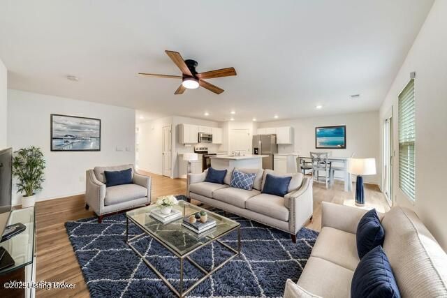 1516 Robin Rd, Shelbyville, KY 40065