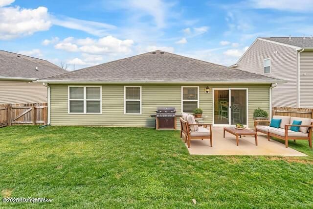 1516 Robin Rd, Shelbyville, KY 40065