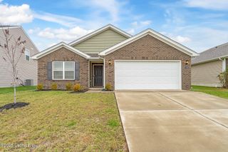 1516 Robin Rd, Shelbyville, KY 40065