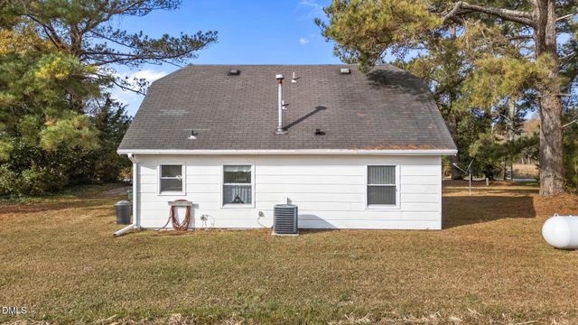 2874 Beulahtown Road, Kenly, NC 27542