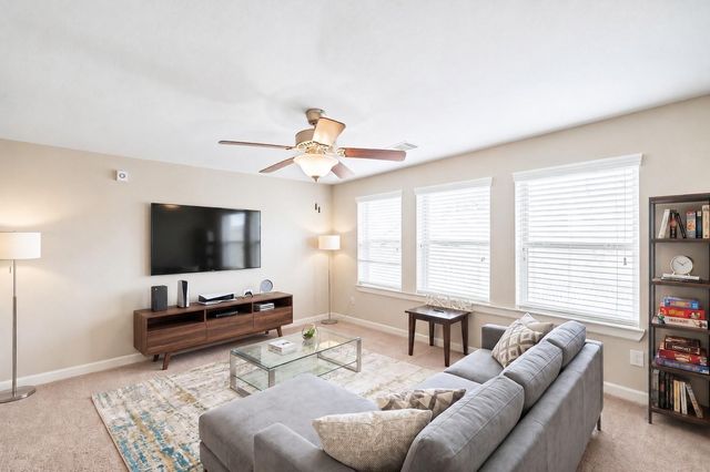 249 Castlegate Lane, Jersey Village, TX 77065
