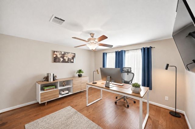 249 Castlegate Lane, Jersey Village, TX 77065