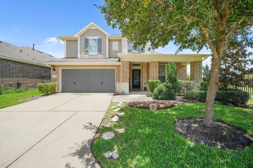 249 Castlegate Lane, Jersey Village, TX 77065
