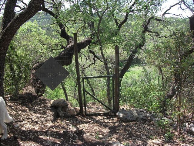 18201 Gregg Bluff RD, Jonestown, TX 78645