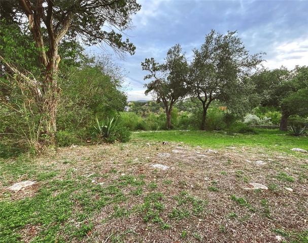 18201 Gregg Bluff RD, Jonestown, TX 78645