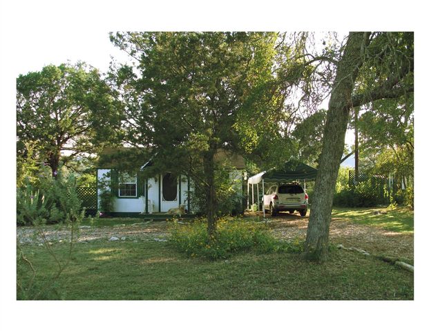 18201 Gregg Bluff RD, Jonestown, TX 78645