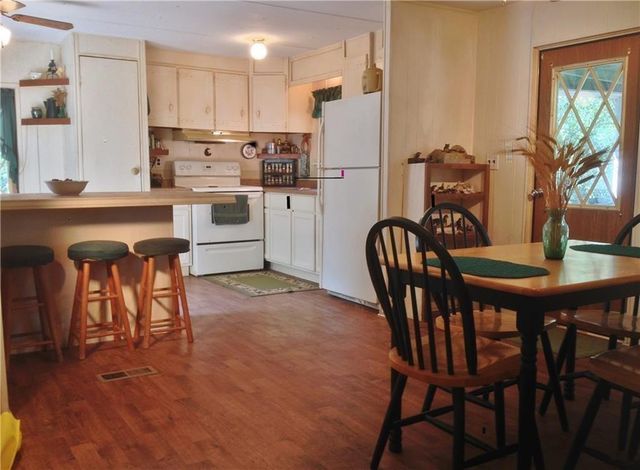18201 Gregg Bluff RD, Jonestown, TX 78645