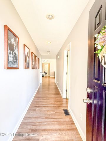 2068 Osprey Cove Ave, Shelbyville, KY 40065