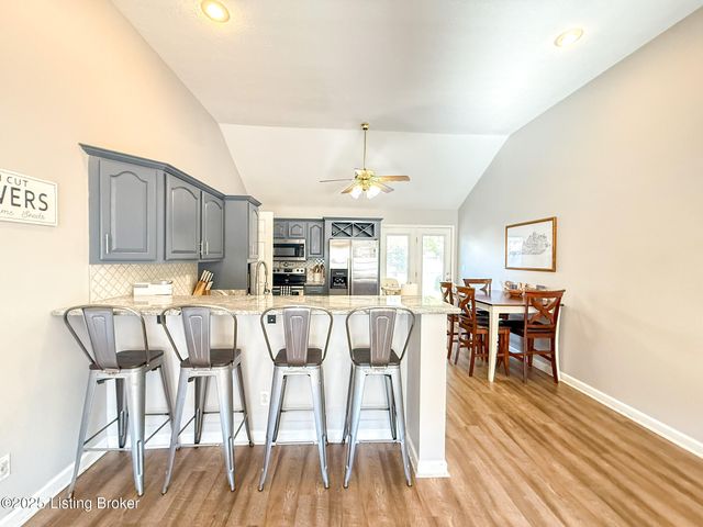 2068 Osprey Cove Ave, Shelbyville, KY 40065