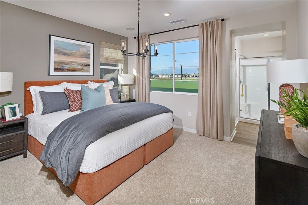 Image 10 of property listing at 12688 Rosemount Road, Eastvale, CA 92880