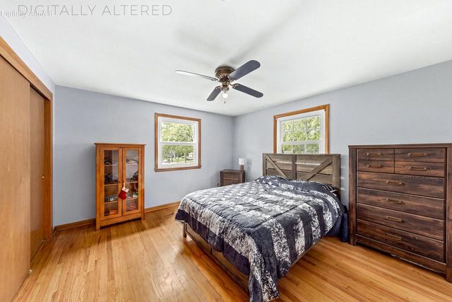 2251 E Poplar AVENUE, Oak Creek, WI 53154