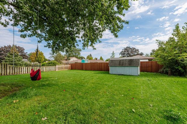 2251 E Poplar AVENUE, Oak Creek, WI 53154