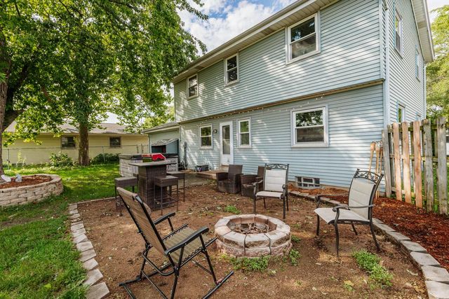 2251 E Poplar AVENUE, Oak Creek, WI 53154