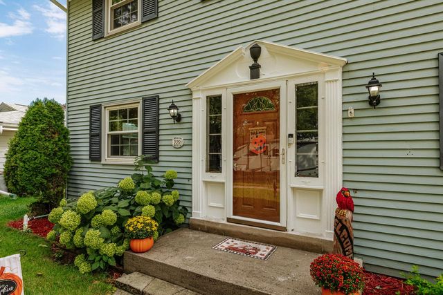2251 E Poplar AVENUE, Oak Creek, WI 53154