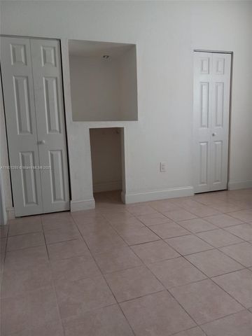 3041 NW 95th Ter, Miami, FL 33147