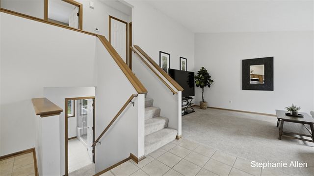 663 Ridgefield Drive, Coopersville, MI 49404