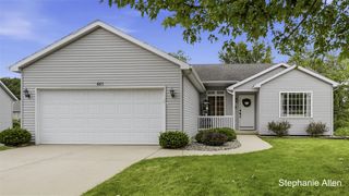 663 Ridgefield Drive, Coopersville, MI 49404