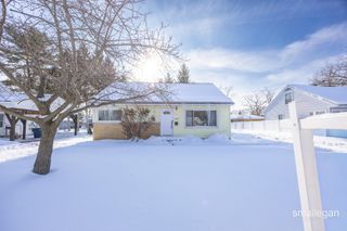 1059 W Summit Avenue, Roosevelt Park City, MI 49441