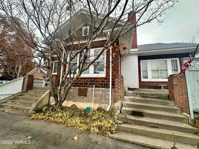 347 N 23rd Ave, Yakima, WA 98902