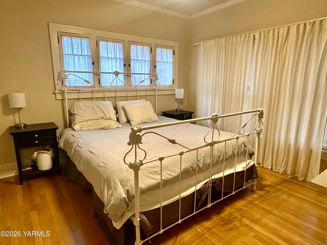 347 N 23rd Ave, Yakima, WA 98902