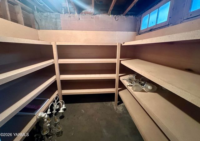 347 N 23rd Ave, Yakima, WA 98902