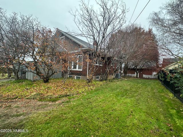 347 N 23rd Ave, Yakima, WA 98902