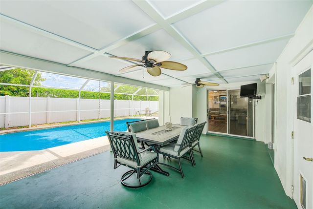 3255 57TH STREET N, St Petersburg, FL 33710