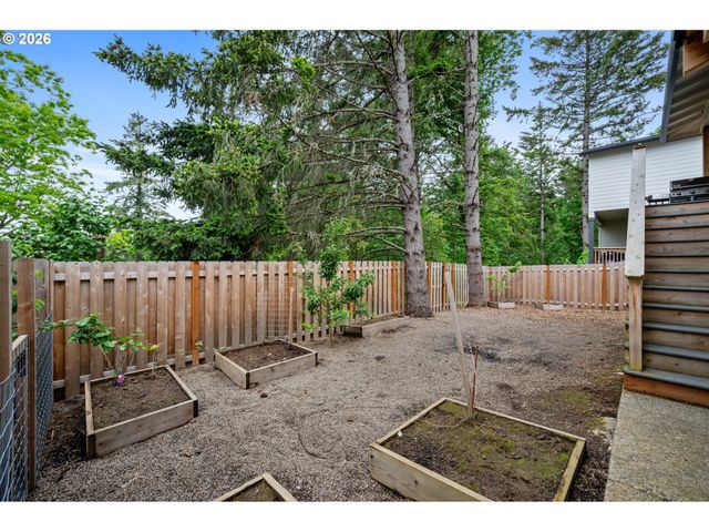 2188 Sw WALLULA Ln, Gresham, OR 97080
