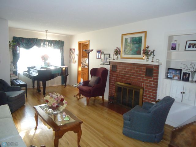 1418 11th Avenue S, Fargo, ND 58103