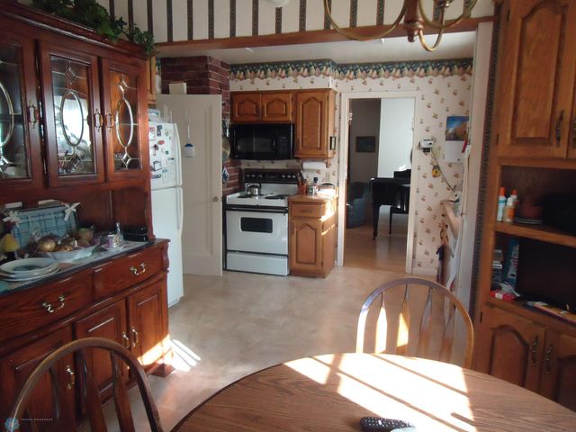 1418 11th Avenue S, Fargo, ND 58103