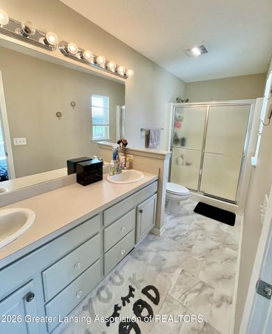 8639 Jacaranda Drive, Dimondale, MI 48821