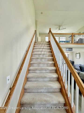 8639 Jacaranda Drive, Dimondale, MI 48821